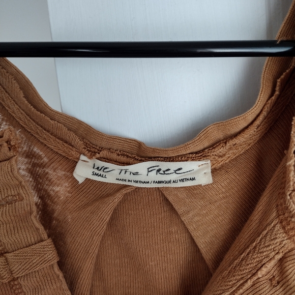 We The Free Henley Tee - Picture 2 of 3